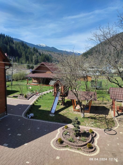 Котедж "ясень"на 2 номери 4-8 місць