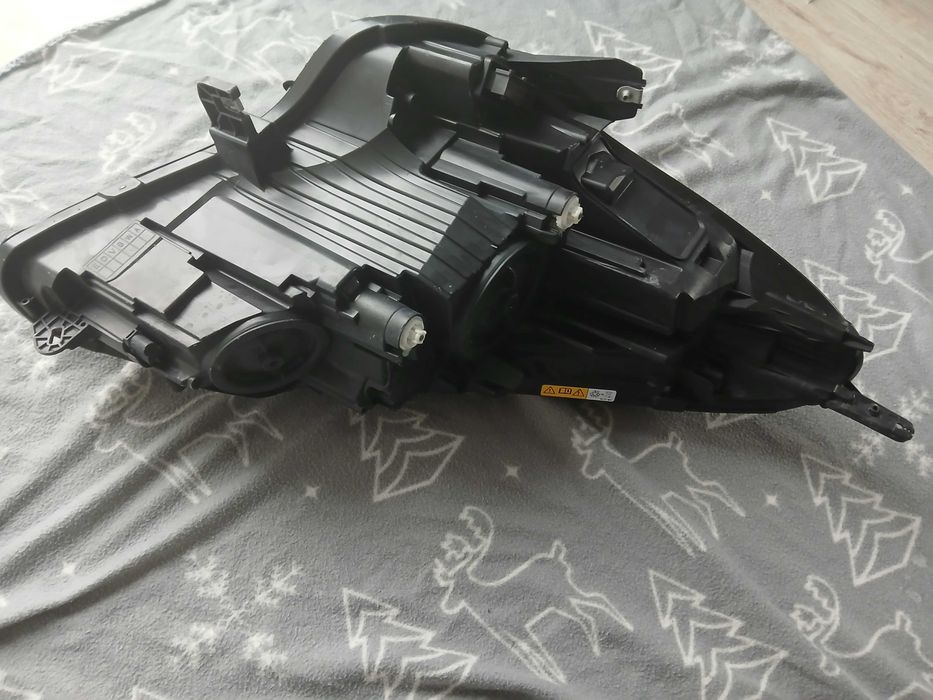 opel corsa e xenon przednia lewa lampa