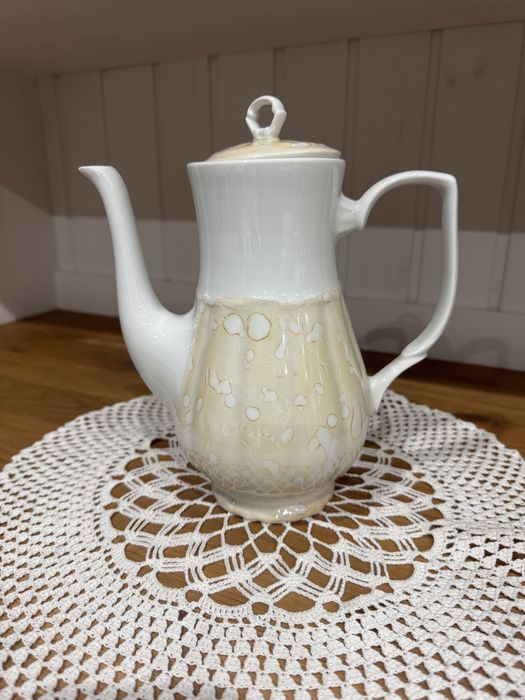 Dzbanek porcelanowy do kawy/herbaty