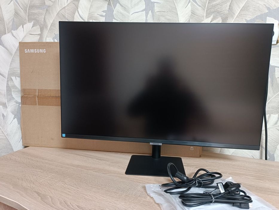 Монітор Samsung ls32a700n