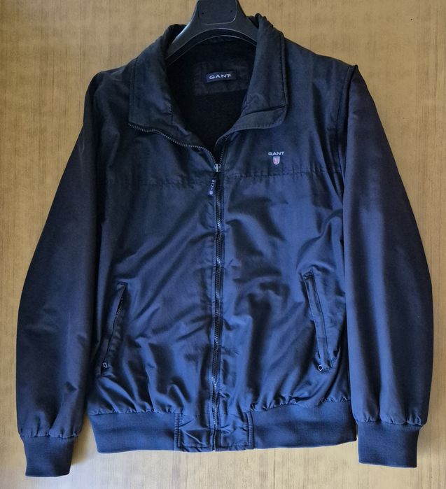 Lote Roupa Homem (8 Peças): Casacos Gant/Zara, Sweats Tommy e Calças Salsa