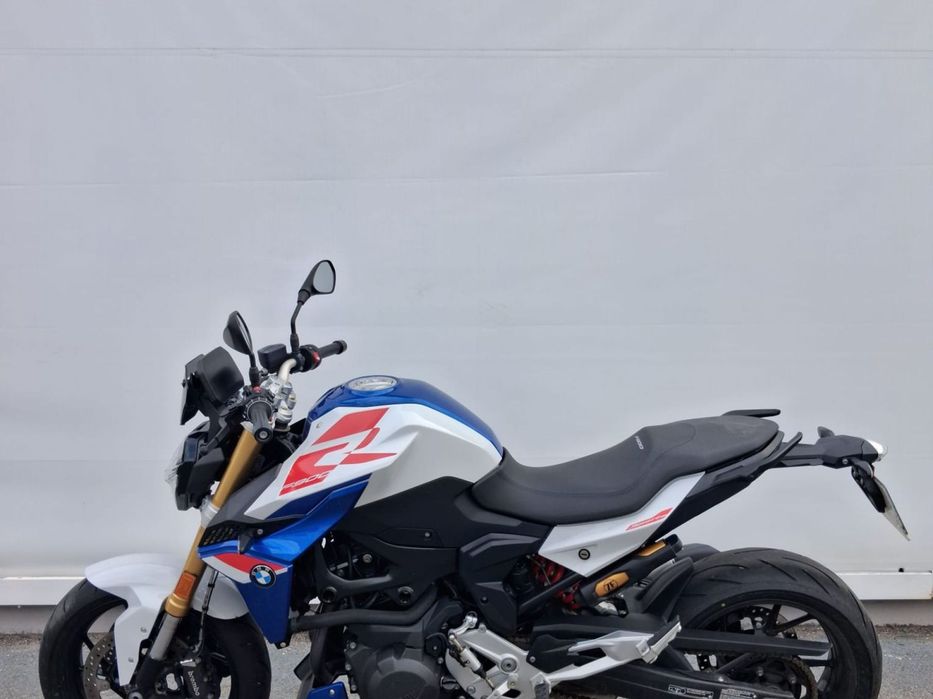 BMW F 900 R Style Sport