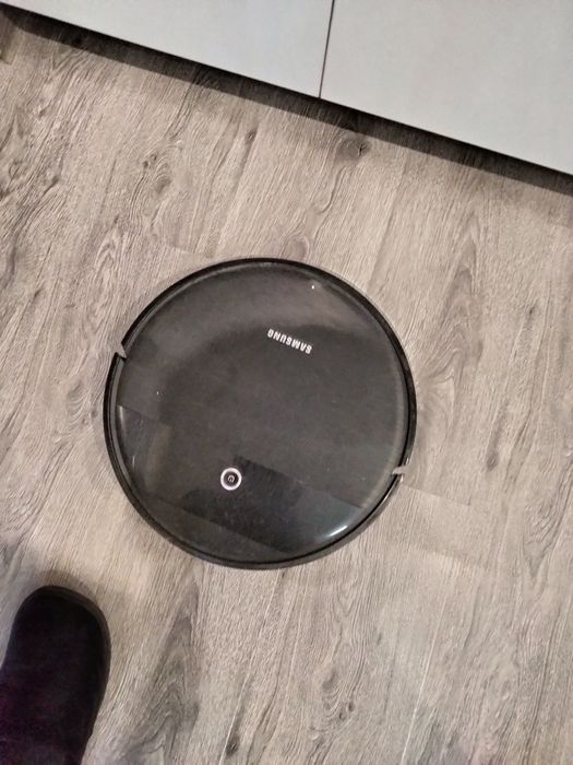 Робот пылесос Samsung