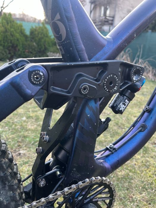 Rower downhill NS Bikes Fuzz DH 27.5 M Fox 40 Factory Grip2