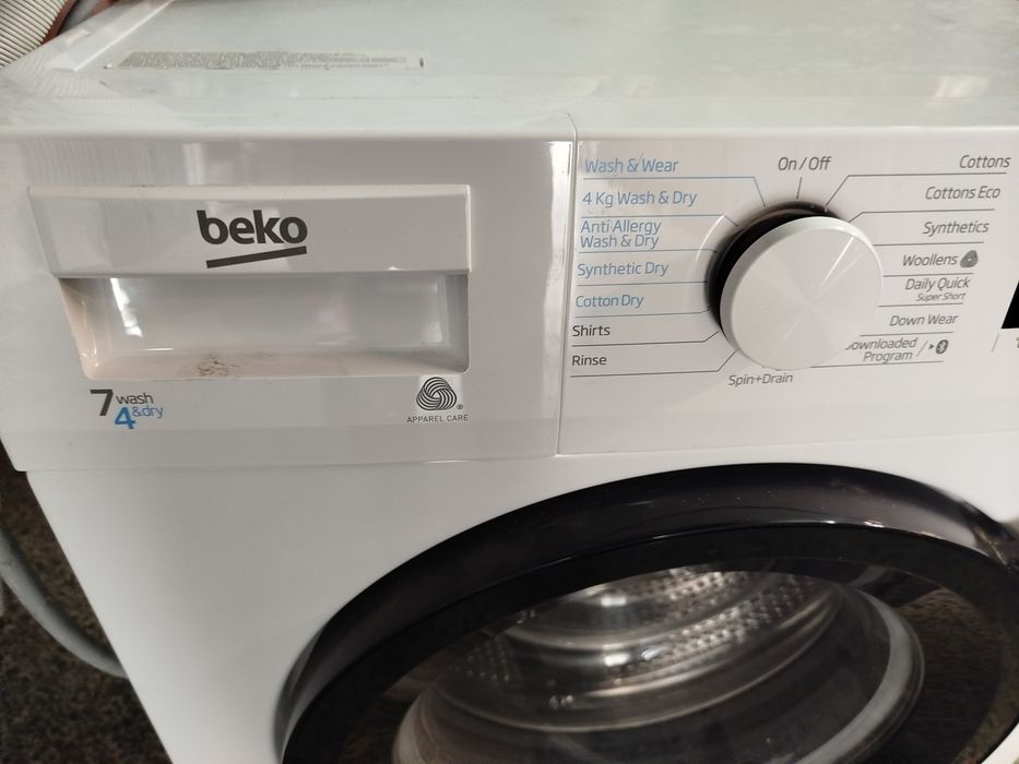 Maquina lavar roupa , nova de exposição