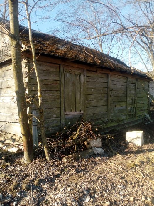 Sprzedam komórkę drewnianą