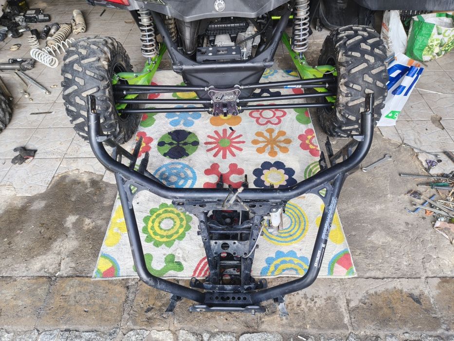 Polaris RZR XP rama przód części