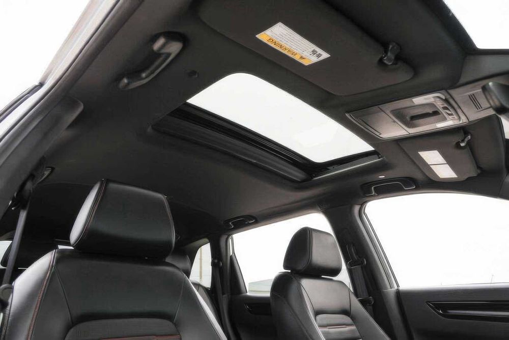 Honda CR-V Hybrid Sport Touring      2023