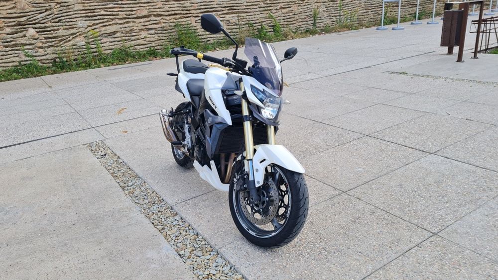 Suzuki GSR 750 GSR750