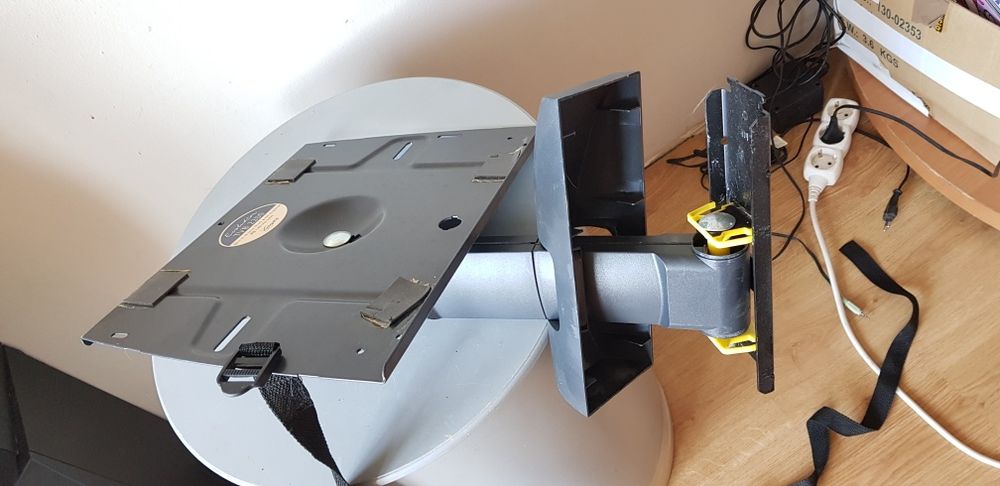 Uchwyt  na dekoder telewizor