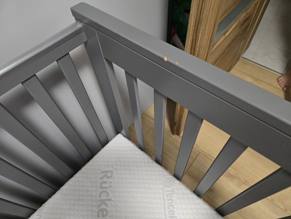 Łóżeczko dziecięce z materacem Rucken