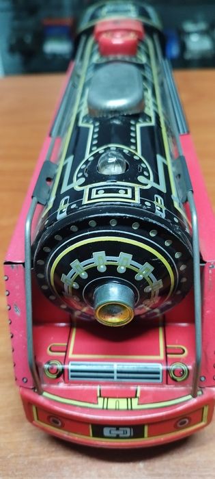 Locomotiva em folha de Flandres