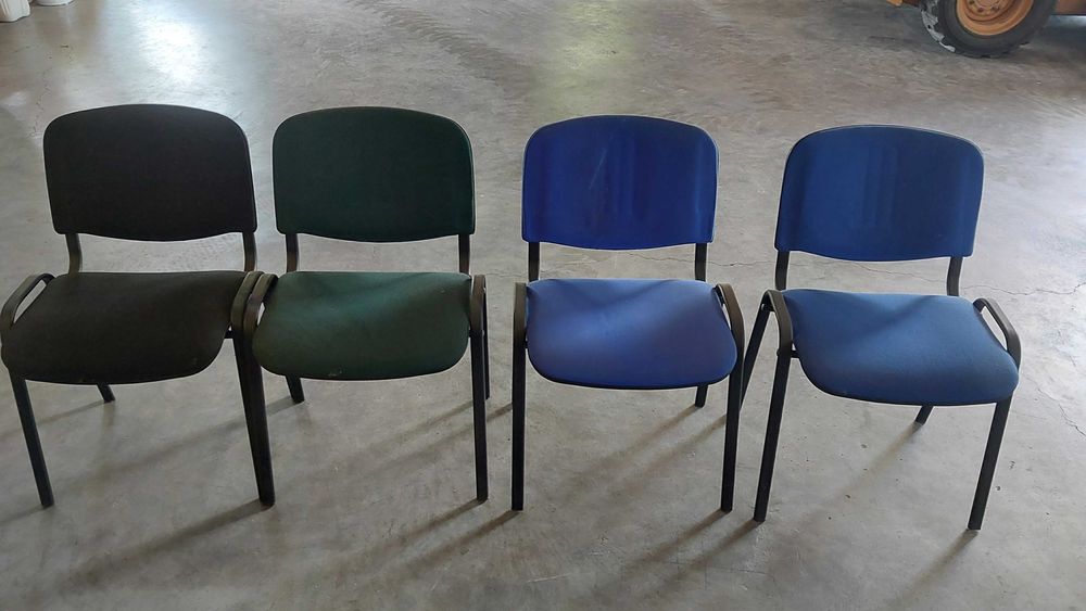 krzesła konferencyjne