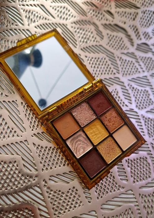 Paleta paletka cieni huda beauty toffee brown