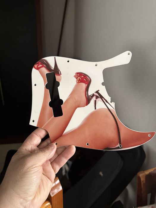 Jazz bass fender ou squier pickguard