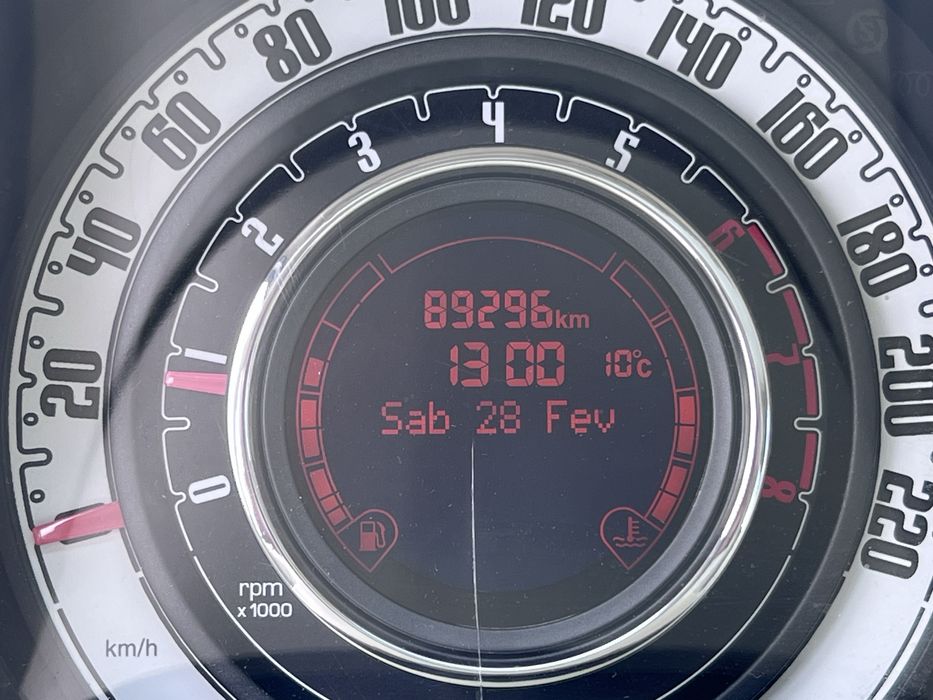 Fiat 500 usado  , ano 2013 ,  em bom estado  com 89500km