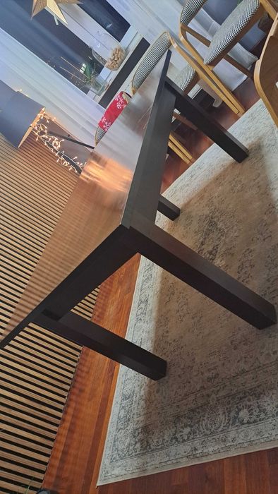 Stol rozkladany drewniany. Lite drewno