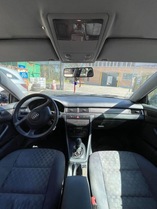 Para peças AUDI A6 (4B2, C5)