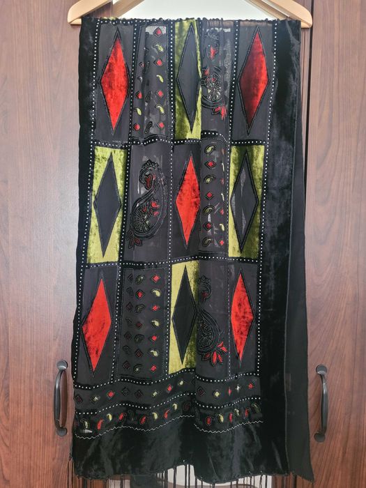 Echarpe  em organza com veludo