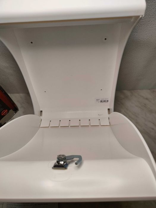 Skrzynka na listy Burg Wächter biały Powystawowy