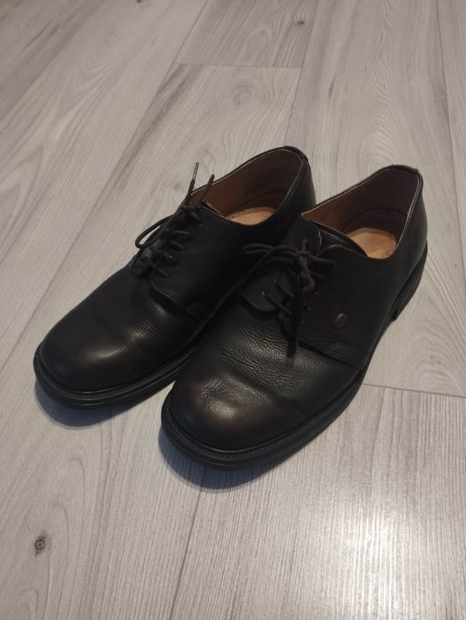 Klasyczne buty meskie wizytowe skorzane Russell & Bromley 43