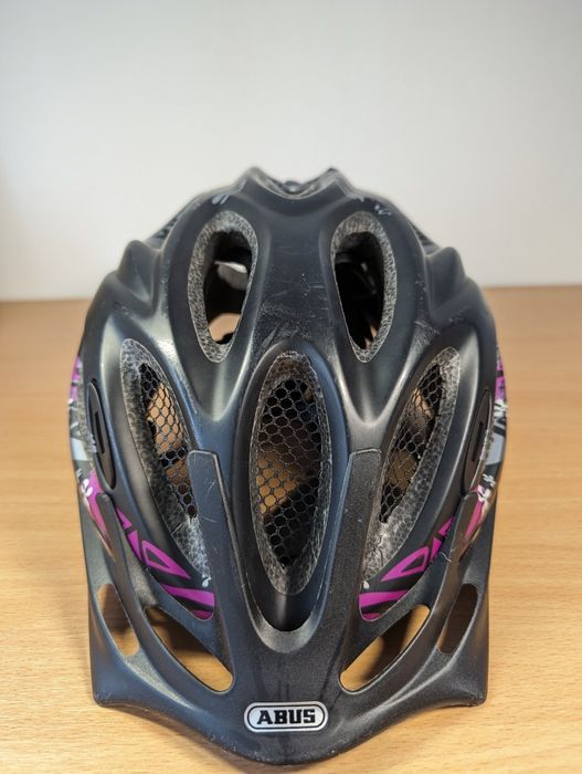 Шлем велосипедный женский ABUS