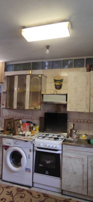 Продам дом с 2 эт мастерской Чугуев