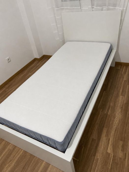 Cama IKEA MALM 90x200 cm + Colchão
