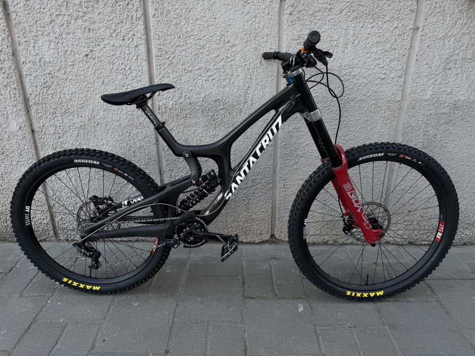 Santa Cruz V10 2018 carbon Розмір L 29/27.5 fox boxxer hope dt swiss