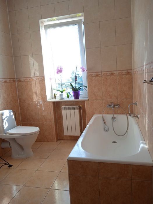 Чудовий будинок!