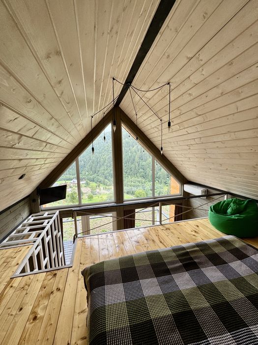 БУДИНОЧКИ В КАРПАТАХ | Королівське місце | ЧАН