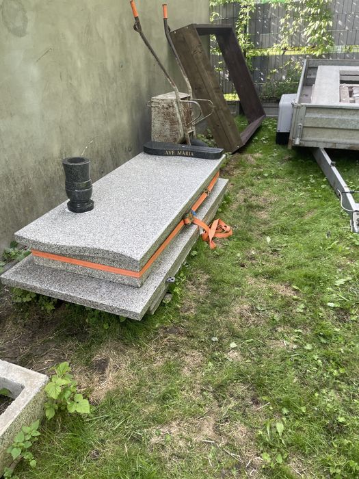 Sprzedam pomnik  nagrobek uzywany