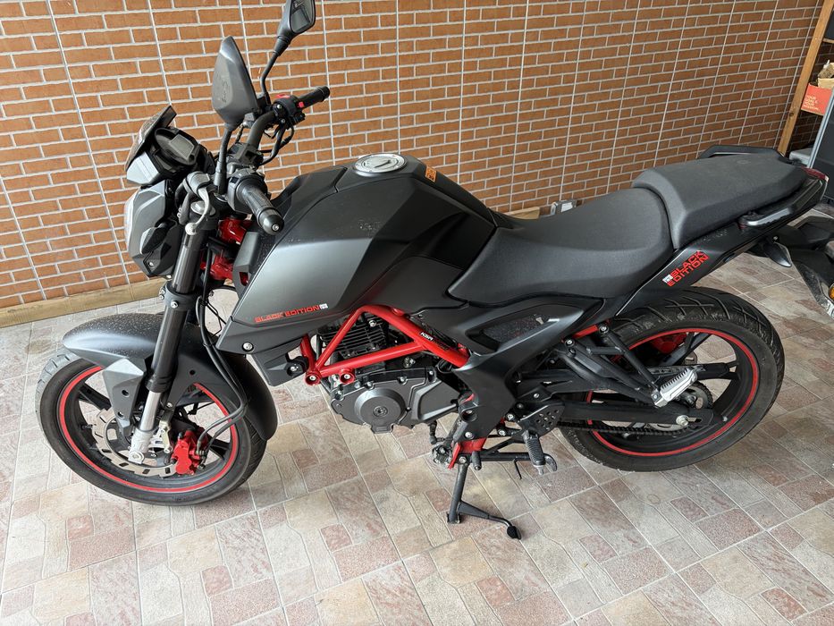 KSR 125 Black Edition