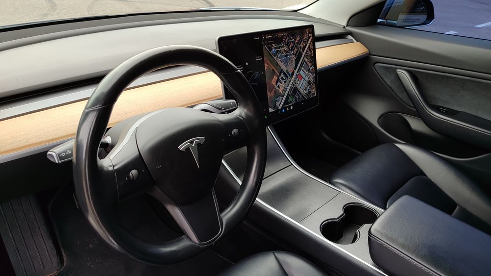 Tesla Model 3 Long Range