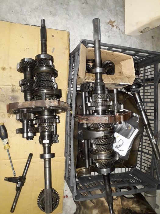 Nissan d21 4x4 caixas de velocidades