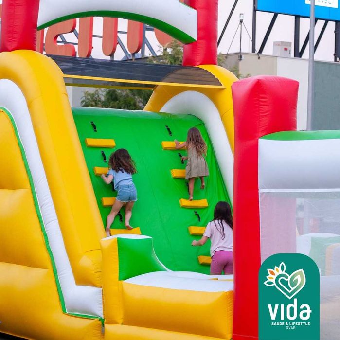 Insuflável PVC - Pista Obstáculos 17mt