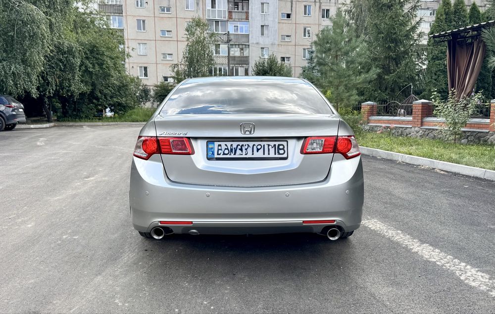 Продам Хонда Аккорд 8