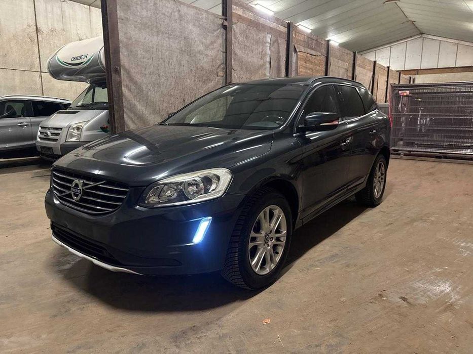 Volvo XC60 D4 Momentum 2015