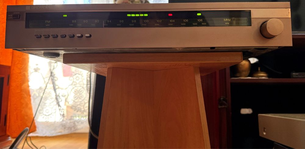 Sharp Optonica ST-5100(HB) – stereo tuner
