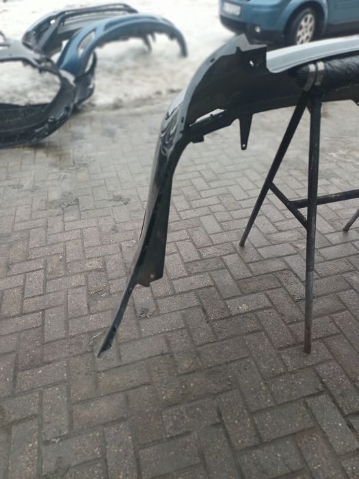 Zderzak tył do Toyota Avensis, T-27.2009r