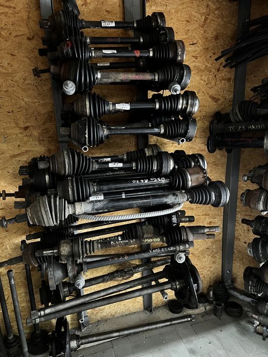 Полуось VW Touran Golf 5,6 Passat B6,B7 Caddy Гольф Пасат Туран