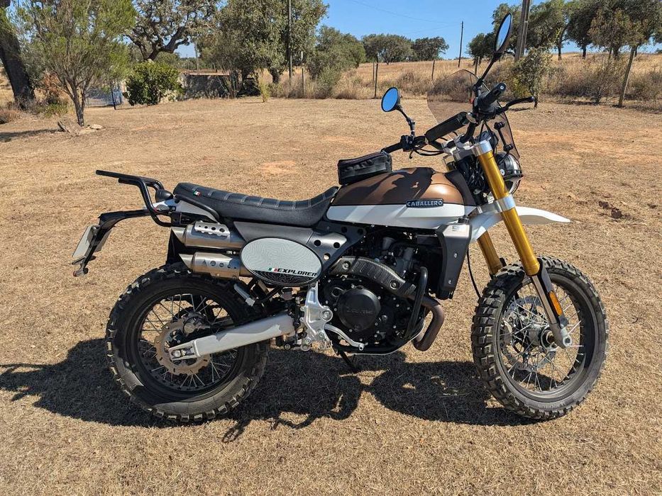 2023 Fantic Caballero 500 Explorer 1650kms, troco por Moto ou moto4 700cc+
