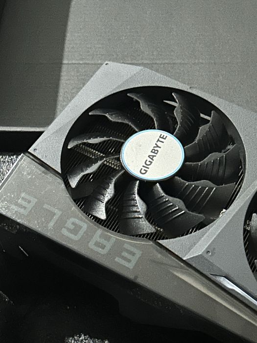 PLACA GRÁFICA Gigabyte Geforce RTX 3080 Ti