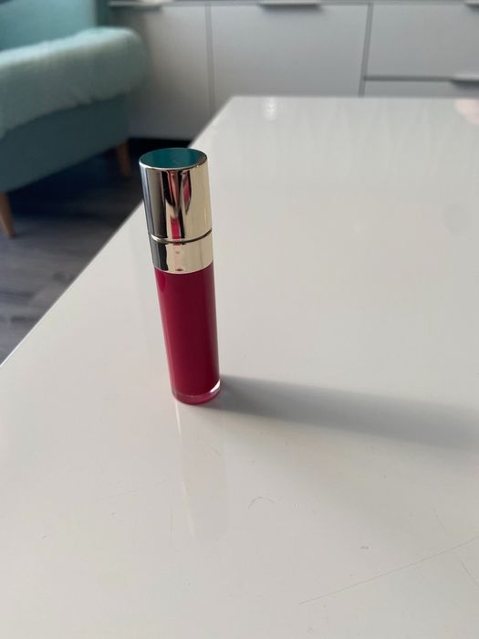 Szminka firmy clarins