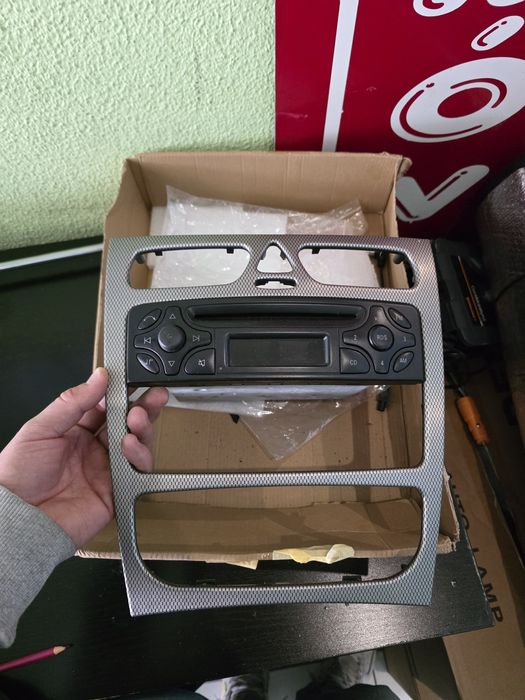 Radio Mercedes c220 coupe