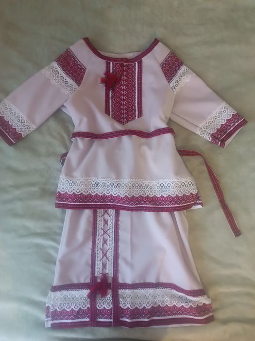Костюм, вишиванка