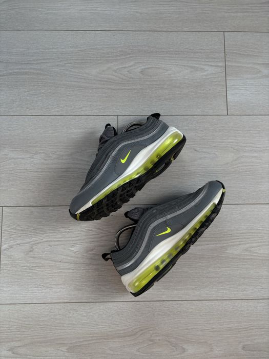 Оригінальні кросівки Nike Air Max 97 React Smoke Grey 38р 24 см