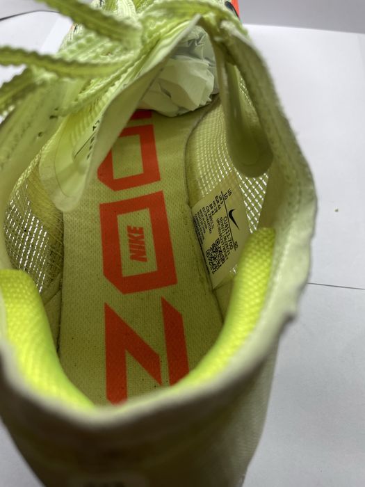 Nike ZoomX Vaporfly Next% 2
