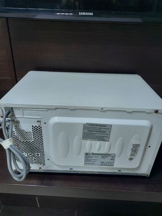 Продам микроволновку б/у