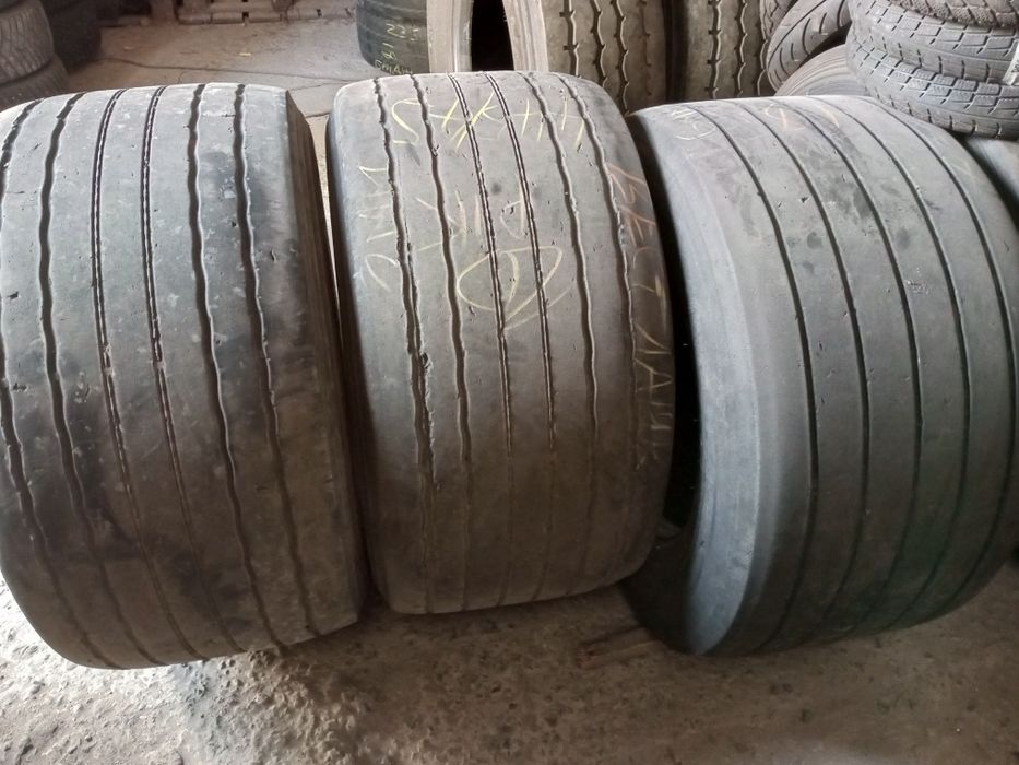 Автошини 445/45R19.5
